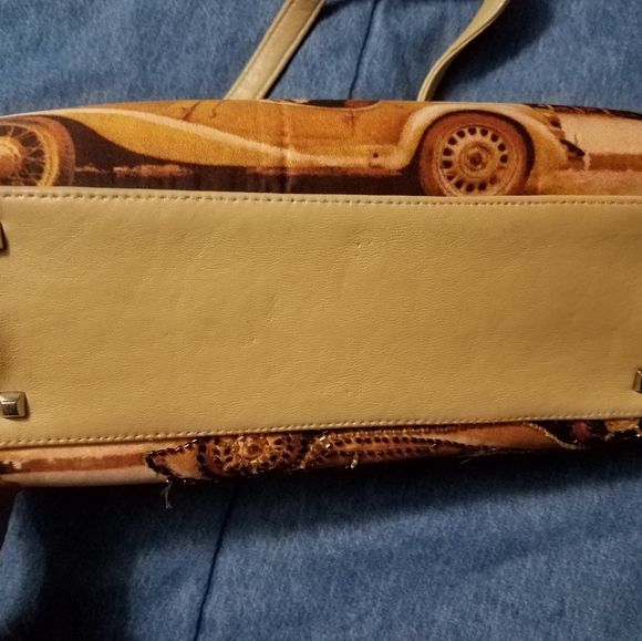 Cynthia Hart graphic purse - Picture 2 of 5